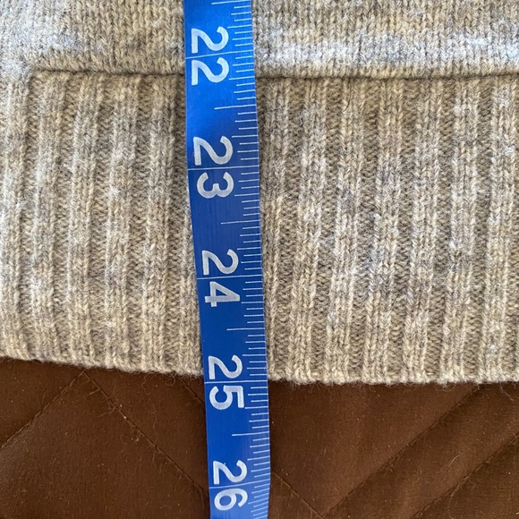 Pria gray lambs wool sweater hoodie - Picture 9 of 12